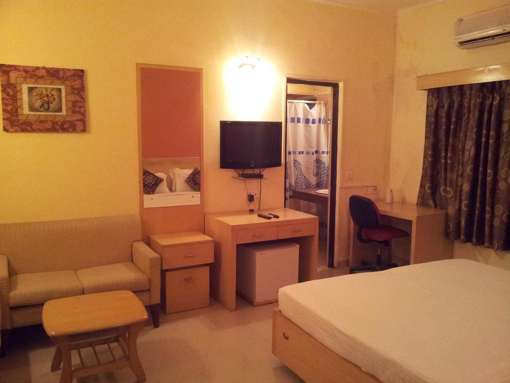 Green Villa Bed & Breakfast Nuova Delhi Esterno foto